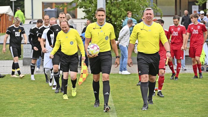 Referee Tobias Reichel bringt Bundesliga-Luft auf den Eichelberg