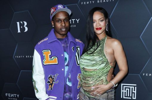 Eigentlich eine Selbstverständlichkeit, hier als Statement inszeniert: Rihanna mit Babybauch und dem Vater Rapper A$AP Rocky. Foto:  