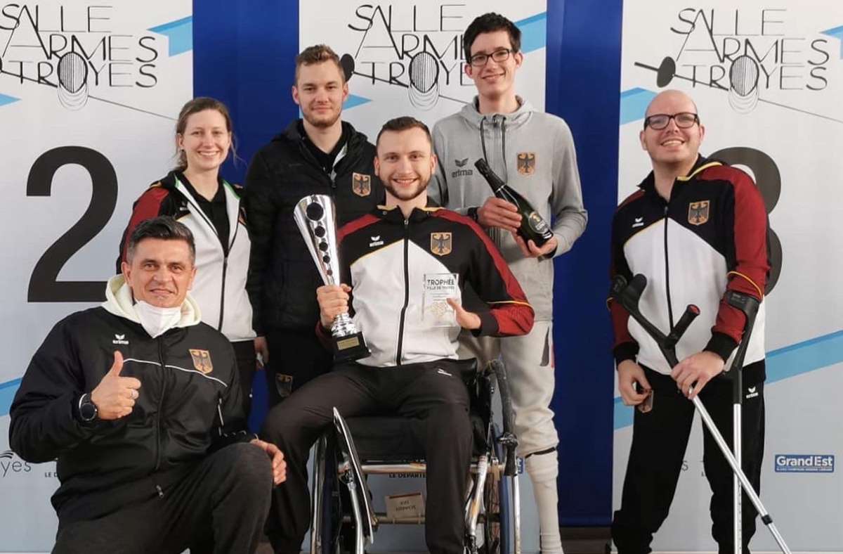 Rollstuhlfechten: Zwei Pokale für Maurice Schmidt