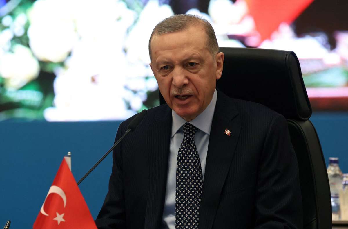 Recep Tayyip Erdogan: Türkischer Präsident gibt grünes Licht für Finnlands Nato-Beitritt