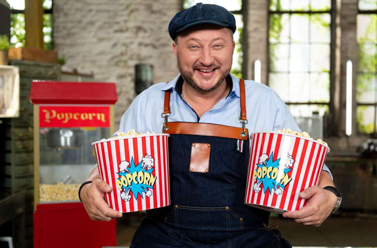 Sebastian Lege entlarvt: Mikrowellen-Popcorn ist einfach nur Popcorn, wird aber viel teurer verkauft.