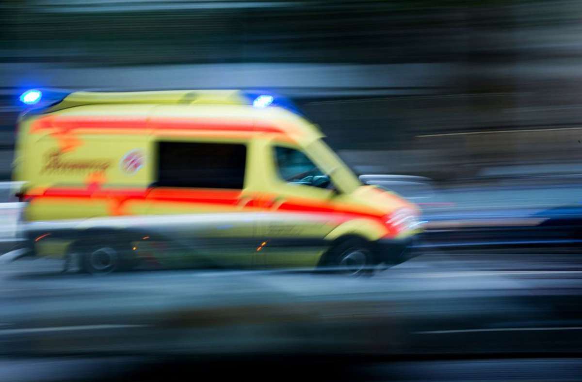 Landkreis Waldshut: Autofahrer liefert sich Rennen mit Krankenwagen