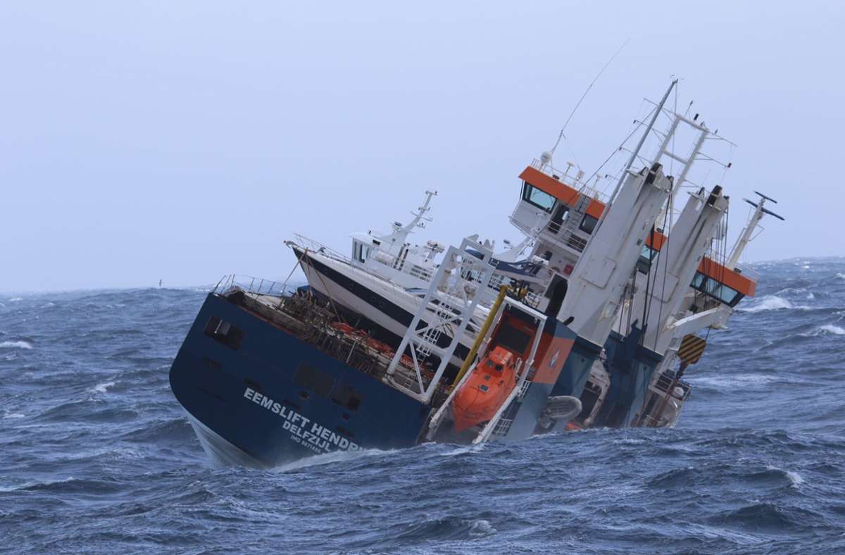 Rettungseinsatz in Norwegen: Schwankender Frachter soll zeitnah geborgen werden