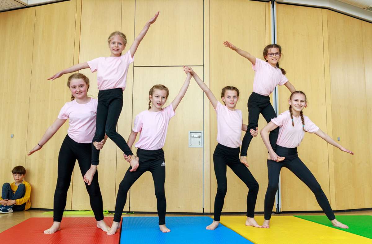 Ehninger Osterfreizeit: Ukrainische Kinder haben beim Zirkus viel Spaß
