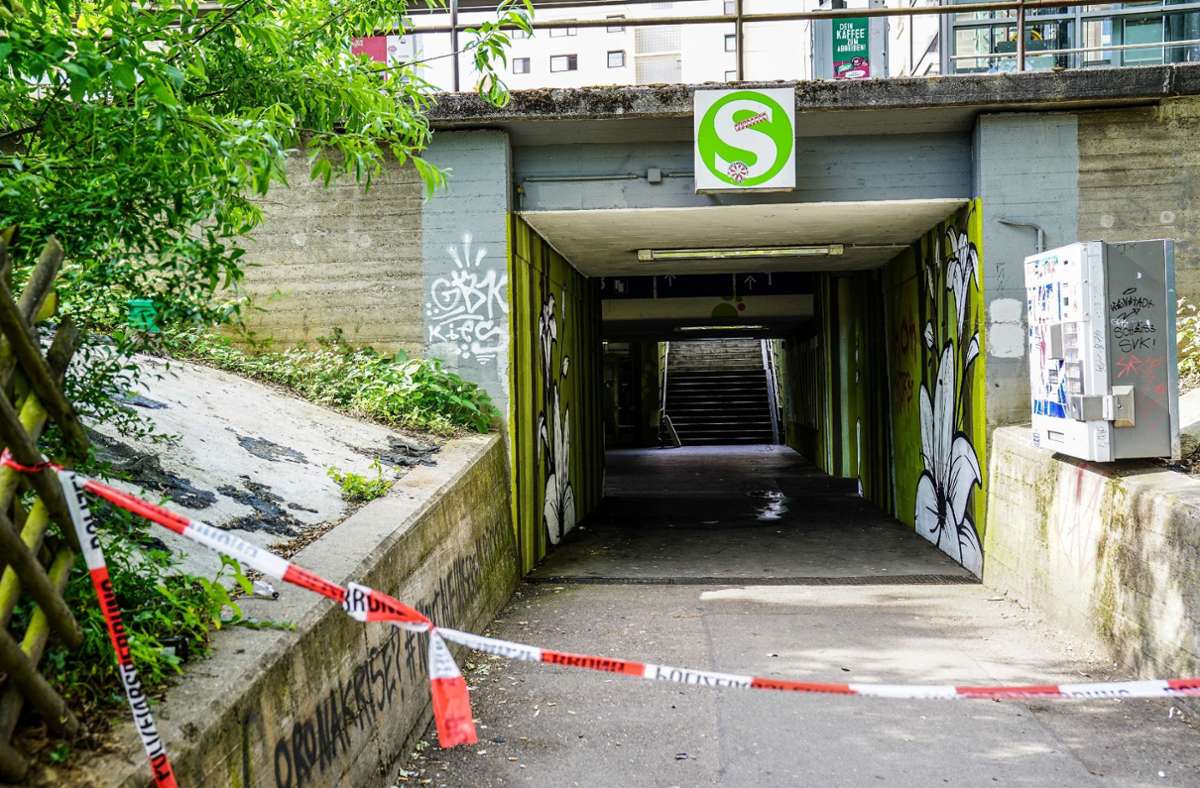 Im Juni 2021 ist am Bahnhof Endersbach ein Mann totgeschlagen worden. Foto: SDMG/Kohls