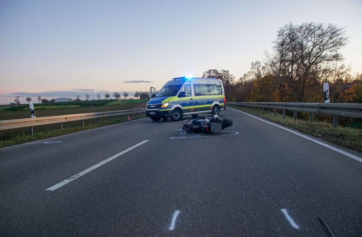 Unfall in Bondorf: Motorradfahrer schwer verletzt