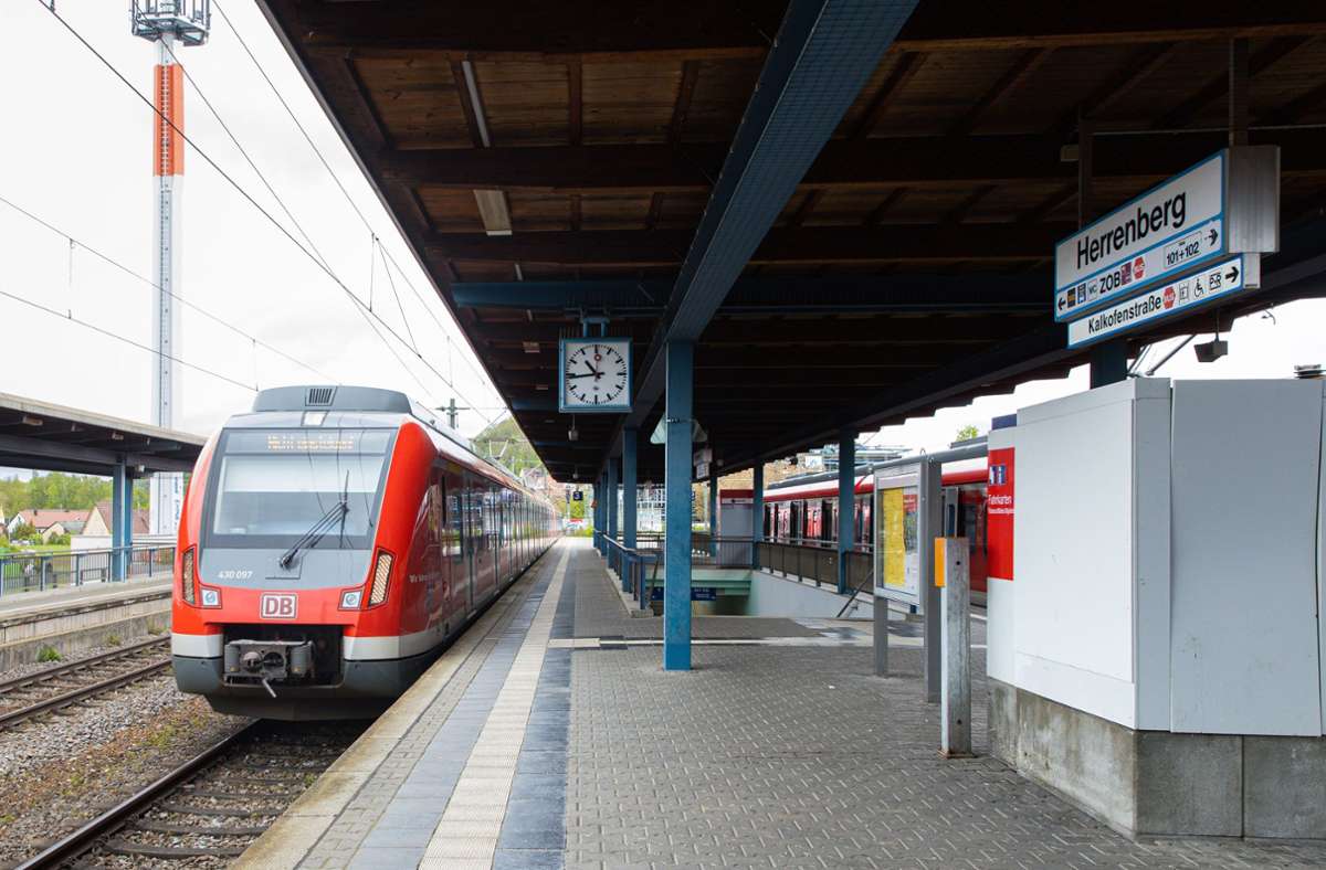 Bahnhof Herrenberg: Aufzüge lange nicht benutzbar