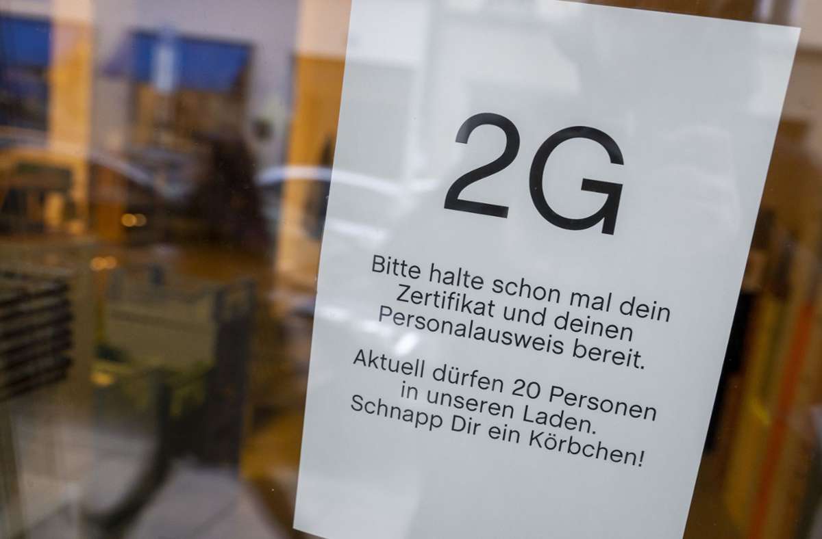 Der Verwaltungsgerichtshof  Baden-Württemberg entschied über die 2G-Regelung. Foto: dpa/Peter Kneffel