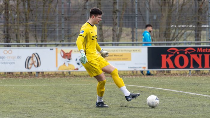 Torwart Ognjen Trutic sichert der  SV Böblingen einen Punkt