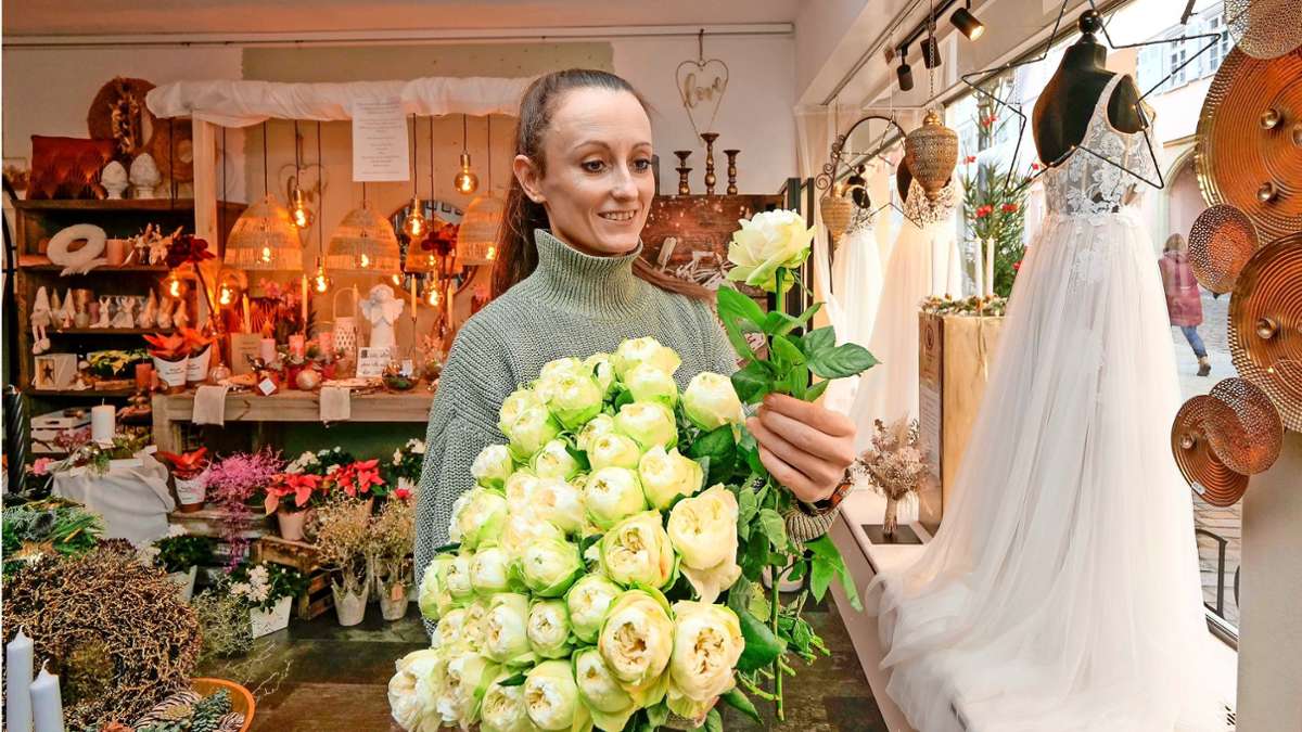 Flair & Flowers in Bietigheim-Bissingen: Blumen und Brautkleider aus einer Hand