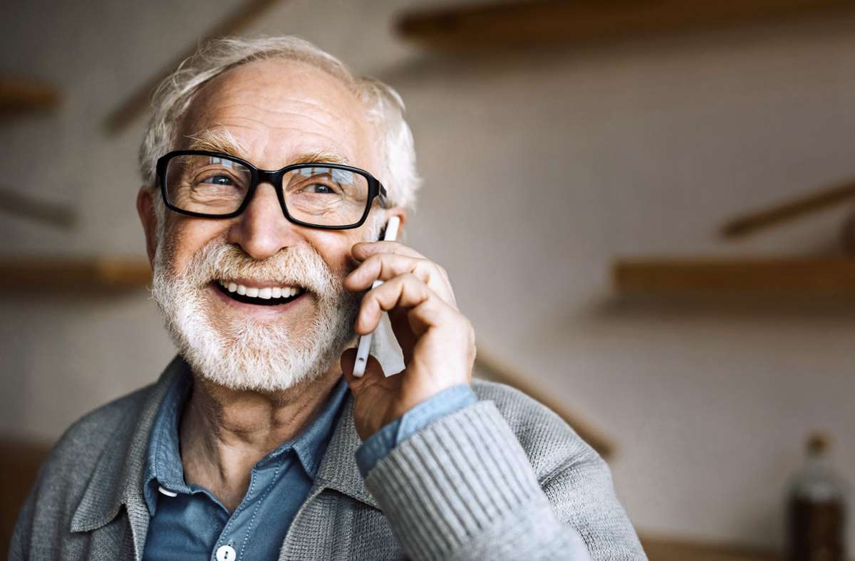 Senioren  kämpfen gegen die Einsamkeit: So kann ein Anruf älteren Menschen helfen