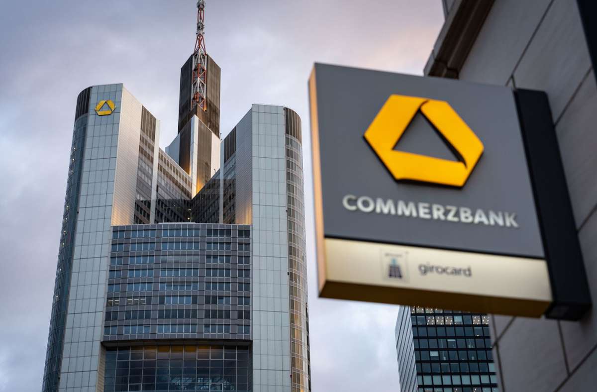 Ausblick für 2022: Commerzbank peilt Milliardengewinn an