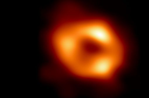 Das  ist das erste Bild von Sagittarius A* –  dem Schwarzen Loch im Zentrum unser Galaxie, der Milchstraße (undatiertes Handout, das am 12. Mai 2022 freigegeben wurde). Foto: EHT collaboration/dpa