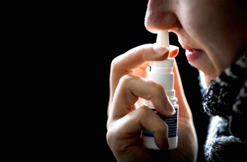 Nasensprays könnten in Zukunft ein effektives Mittel werden, um eine Corona-Infektion frühzeitig zu stoppen. Foto: imago//Florian Gaertner