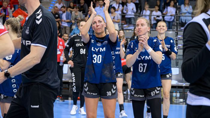 „Gesamtpaket stimmt“: Behrend bleibt bei Handball-Meister