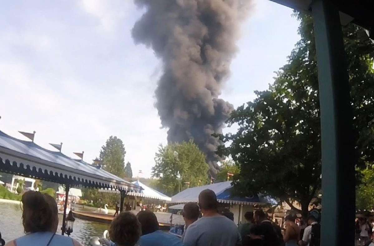 Feuer im Europa-Park: Zwei Verletzte – so geht es nach dem Brand weiter