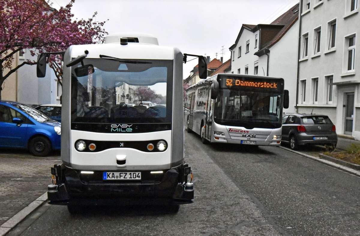 Autonomes Fahren: Elektrobusse kommen ohne Busfahrer