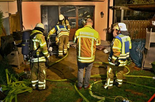 Die Feuerwehr konnte den Wohnzimmerbrand löschen. Foto: KS-Images.de / Karsten Schmalz/Karsten Schmalz
