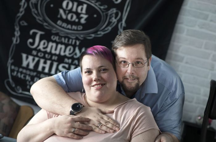 Kathrin und Lukas aus Ostfildern: Das erste Date ist verhalten – dann entsteht die Liebe beim Bäcker
