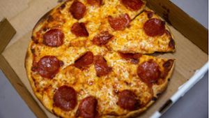 19-Jähriger will Pizza bei Notruf bestellen –  Polizei zeigt ihn an