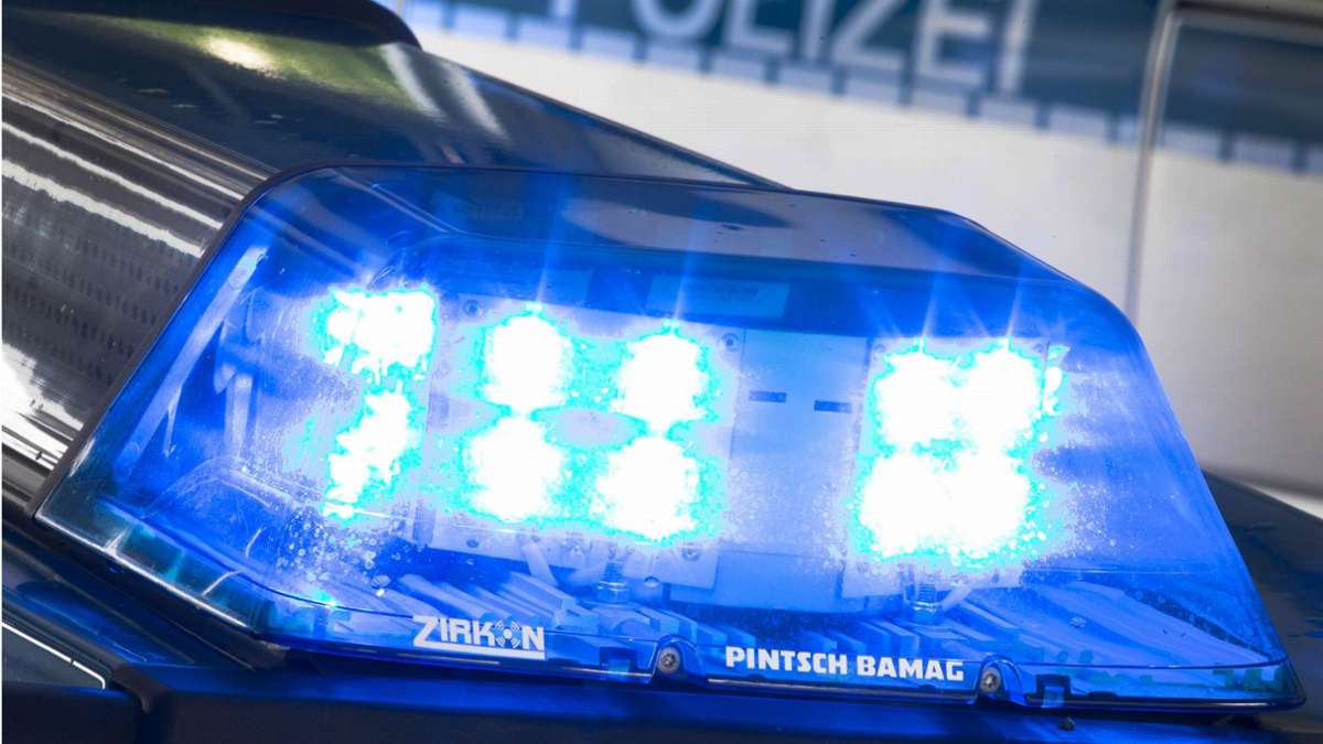 Polizeibericht aus Hemmingen: Unbekannter bricht in Aldi-Markt ein