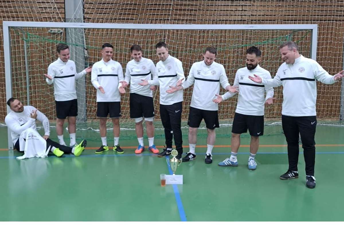 Fußball in Aidlingen: Sieger beim Hobbykicker-Turnier sind „Chewies“ und evangelische Jugend