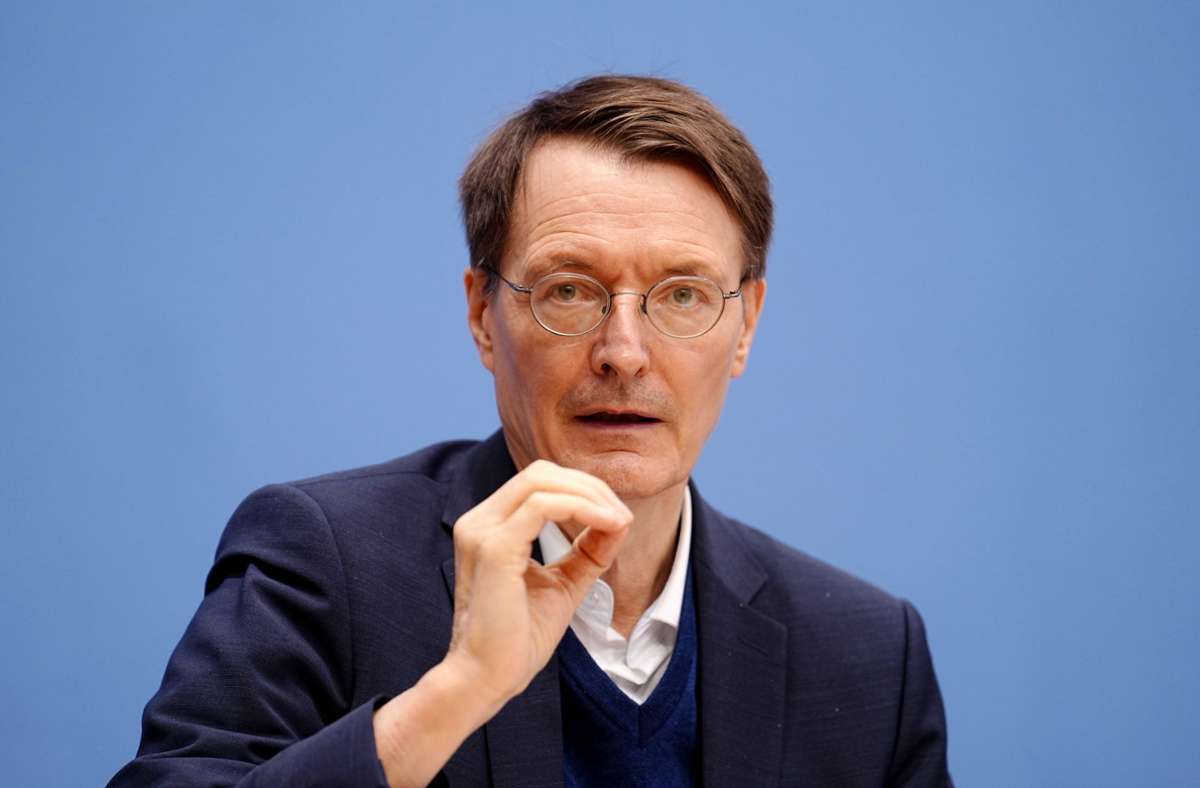Aussetzung der Impfpflicht für Pflegekräfte: Lauterbach kritisiert Söders Ankündigung zur Impfpflicht