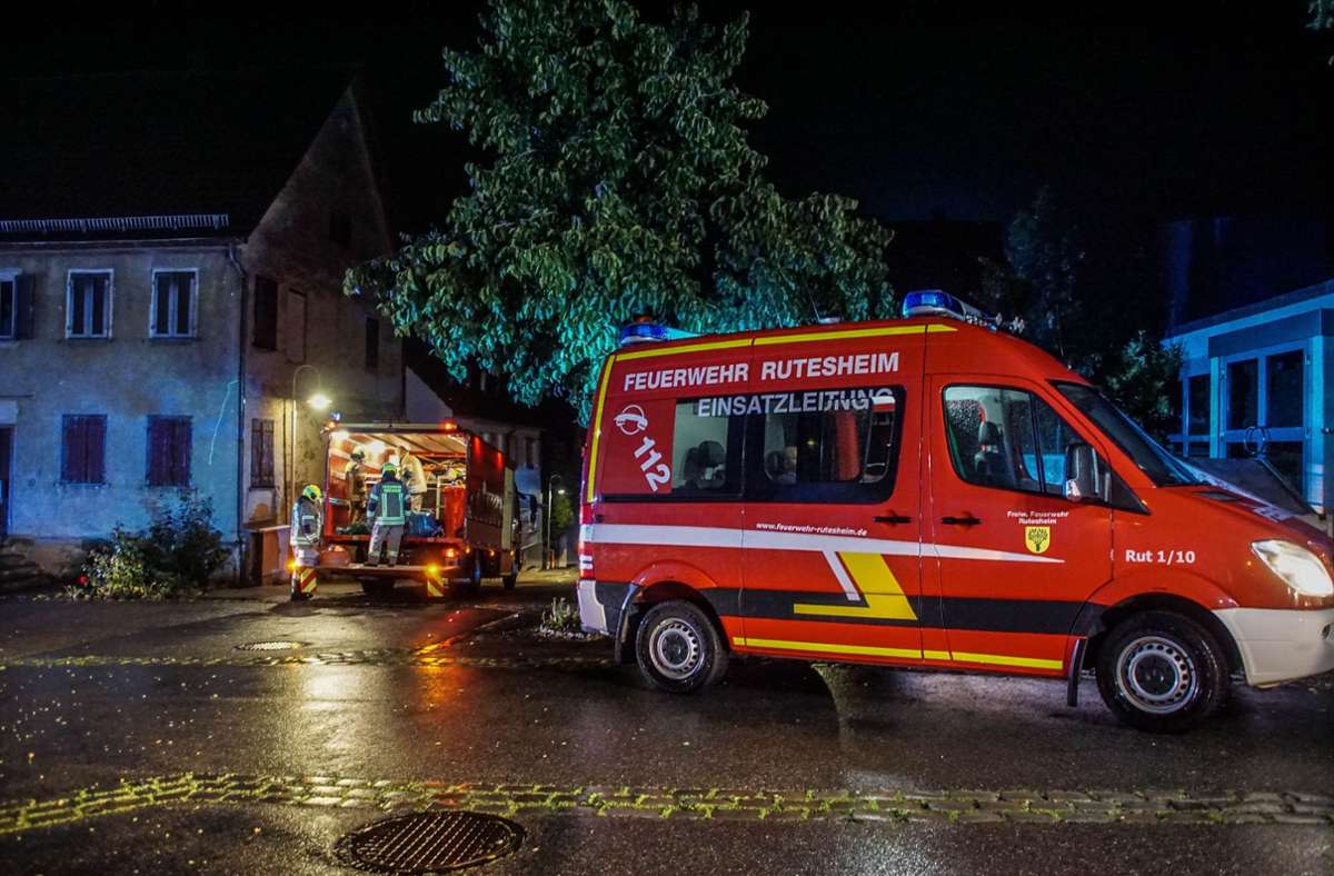 Brand in Rutesheim: 22 Menschen aus Mehrfamilienhaus in Sicherheit gebracht