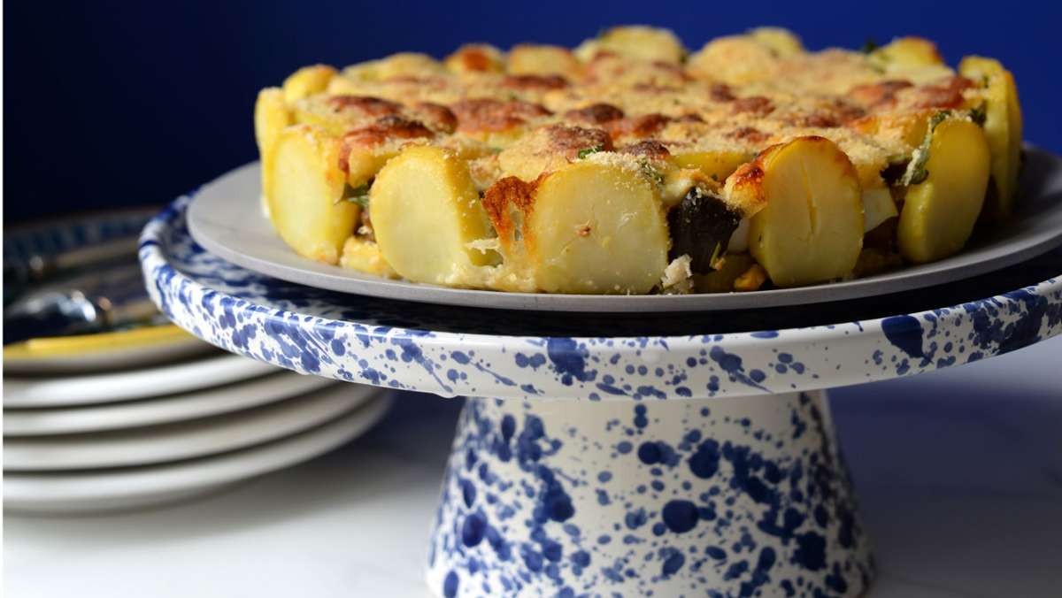 Nachgekocht aus „Cucina Vegetariana“: Perfekt für die Grill-Party: Kartoffel-Auberginen-Auflauf