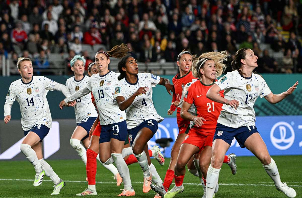 Frauenfußball-WM: USA zittern sich ins Achtelfinale - Niederlande mit Rekordsieg