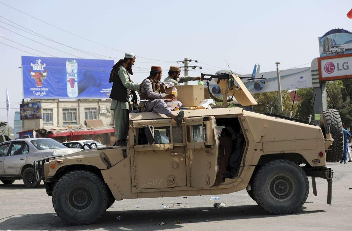 Nach der Machtübernahme der Taliban: Deutschland setzt Entwicklungshilfe für Afghanistan aus