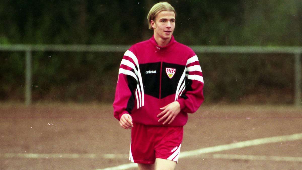 Sebastian Hoeneß spielte schon in der Jugend für den VfB. In der Bildergalerie blicken wir auf seinen Werdegang.