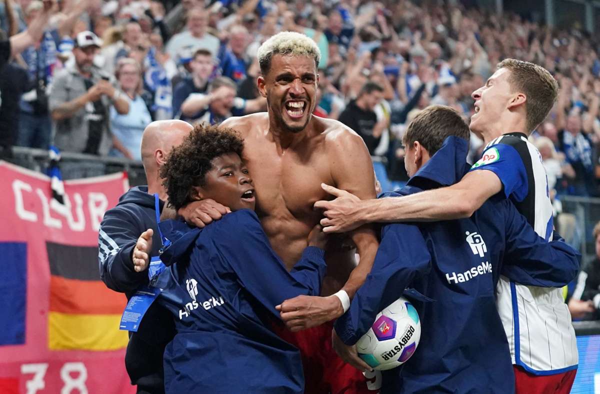Erstklassig zum Zweitligastart: HSV ringt Schalke bei 5:3-Sieg nieder