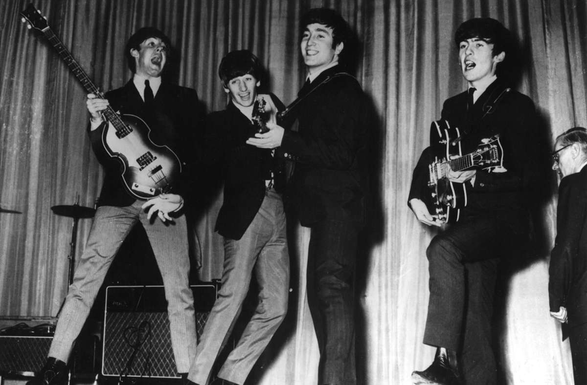 „The Beatles“ mit Paul McCartney (l.), Ringo Starr, John Lennon und George Harrison. (Archivbild) Foto: dpa/--