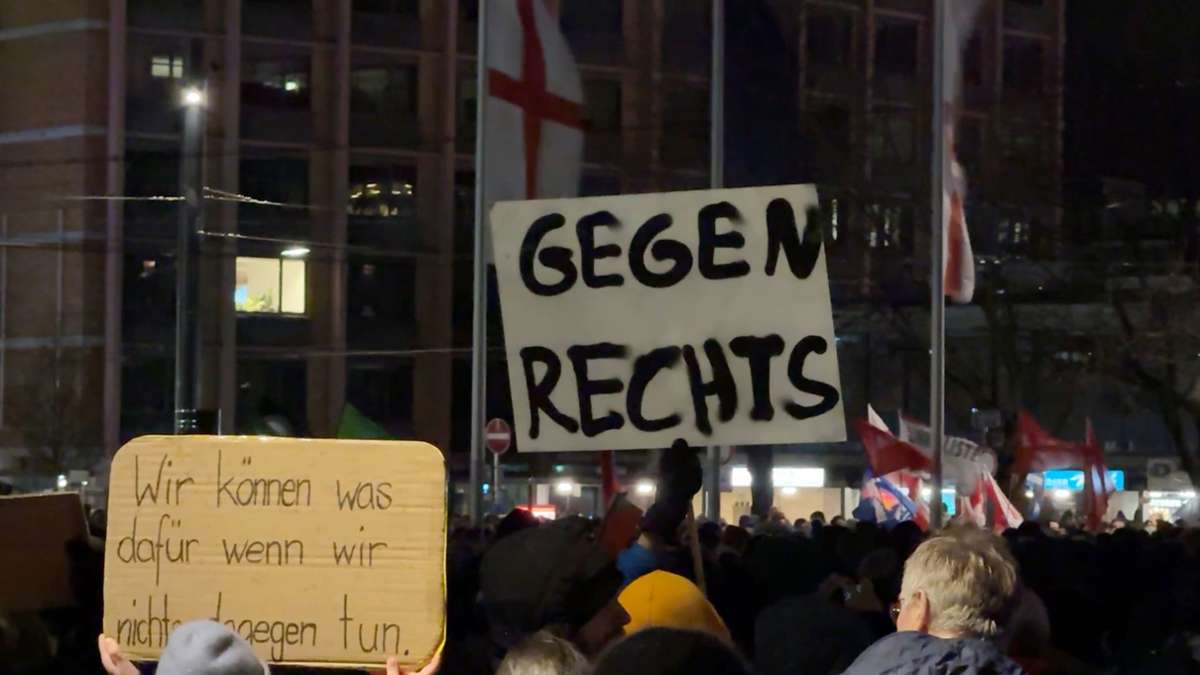 Baden-Württemberg: Erneut  Tausende Teilnehmer bei Protesten gegen rechts erwartet