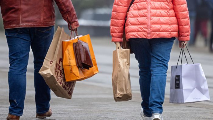 Menschen im Südwesten kaufen weniger im Einzelhandel