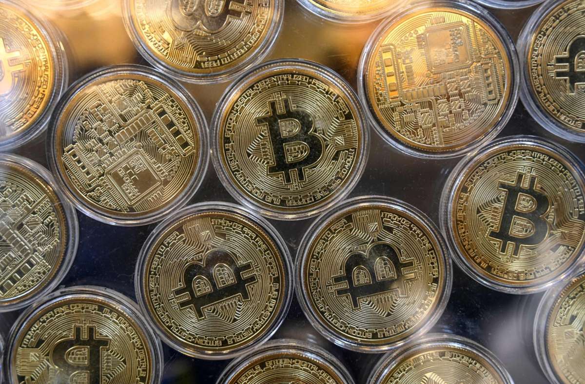 Kryptowährung im Sinkflug: Bitcoin-Kurs stürzt ab – das sind die Gründe