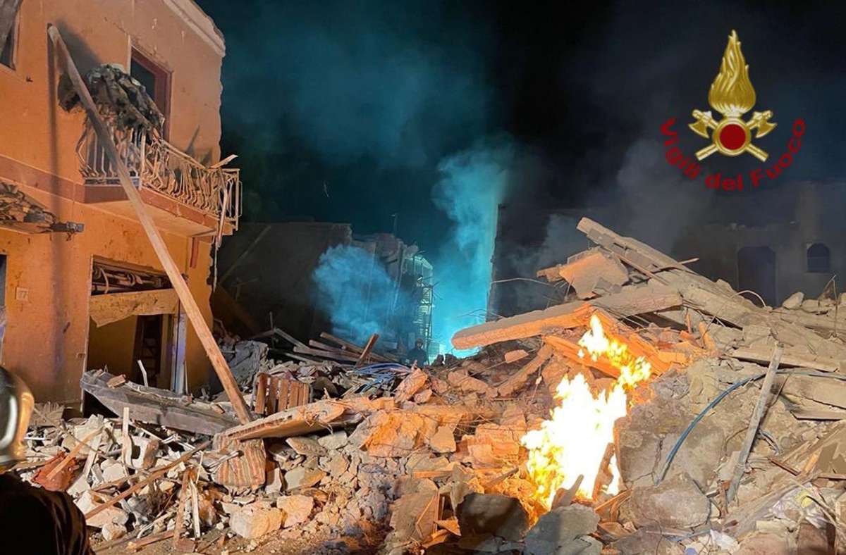 Sizilien: Gebäudeexplosion zerstört mehrere Gebäude – Todesopfer und Vermisste