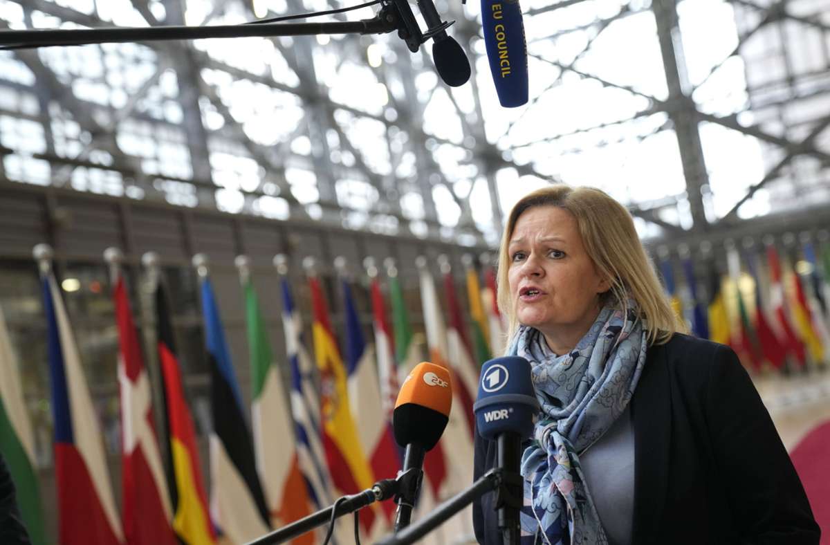 Bundesinnenministerin Faeser hofft trotz aller Probleme innerhalb der EU noch immer auf eine Einigung beim Thema Migration. Foto: dpa/Virginia Mayo