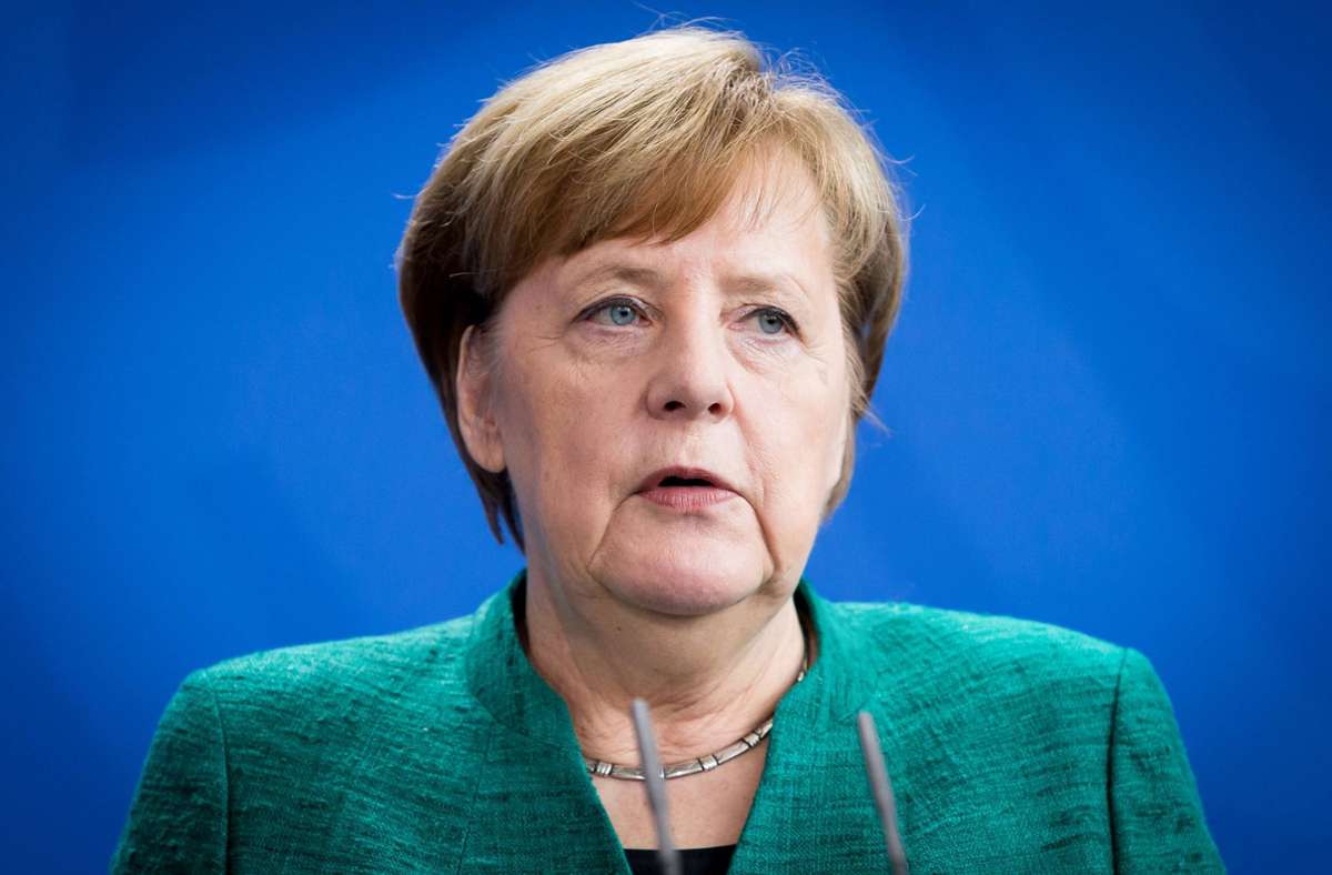 Wohl keine Reise zu Gorbatschow -Trauerakt: Ex-Kanzlerin Angela Merkel am Knie verletzt