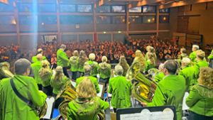 Herbstkonzert des Ehninger Musikvereins: Großes Orchester begeistert volles Haus