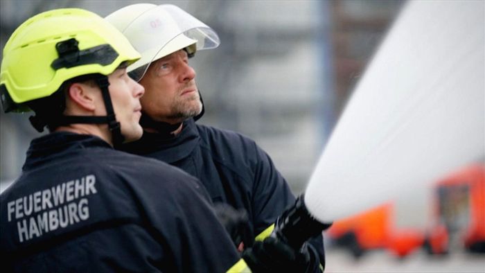 Henning Baum geht für RTL zur Feuerwehr