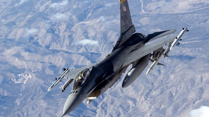 US-Kampfjets fangen Kleinflugzeug ab – Pilot reagiert nicht