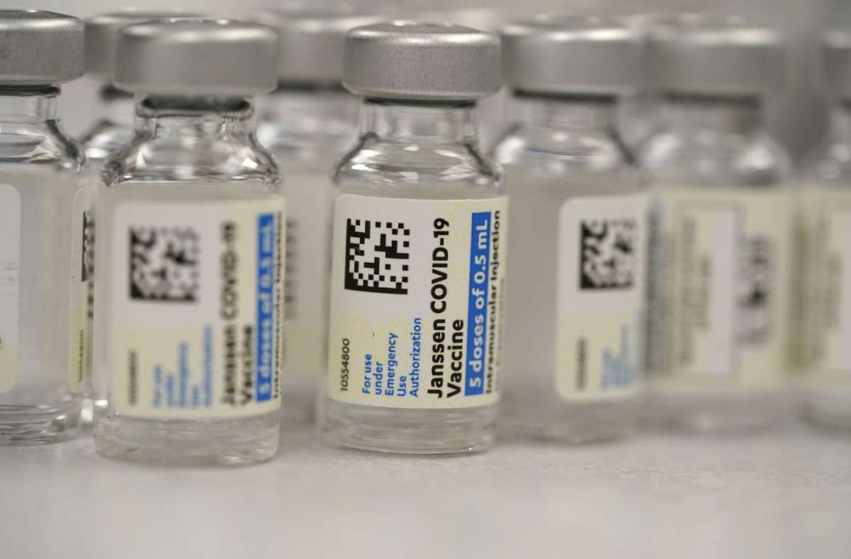 Impfstoff in der Coronavirus-Pandemie: Priorisierung für Johnson & Johnson-Vakzin aufgehoben