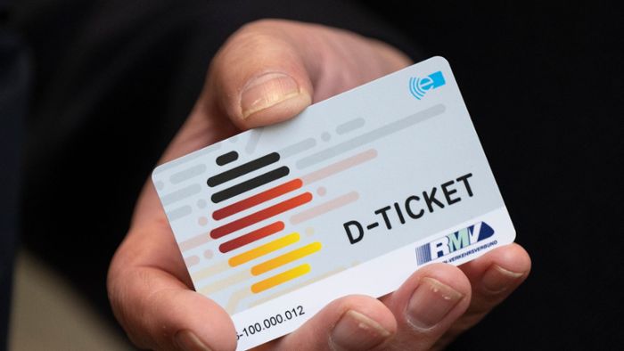 D-Ticket: Mehr als jeder zweite Nutzer hat Abo seit Beginn