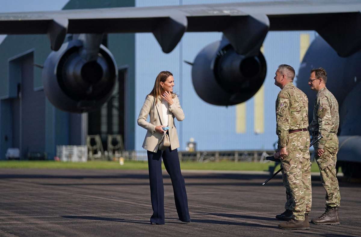 Herzogin Kate traf Soldaten, die vor Kurzem aus Afghanistan zurückgekehrt sind.
