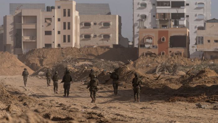 Israelische Truppen stürmen Krankenhaus in Chan Junis