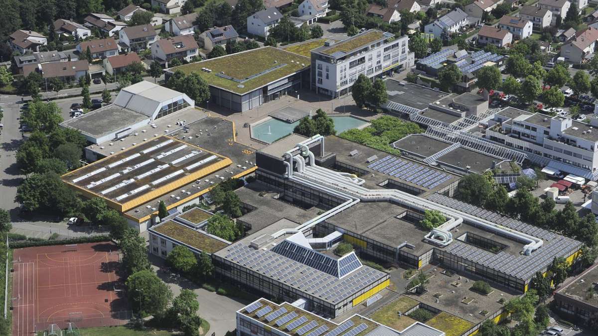 Werbeaktion in Freiberg am Neckar: Neurochirurg hört auf –  Apotheker sucht einen Nachfolger