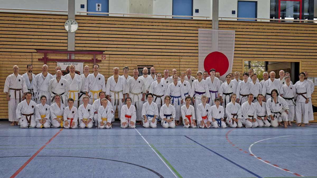 Karate beim Dojo Jiriki Gäufelden: Kirschblütenlehrgang ist Gelegenheit für Reflexion und Wachstum