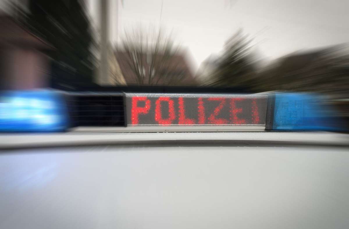 Erfurt: Mann bei Diebstahl unter Auto begraben und tödlich verletzt
